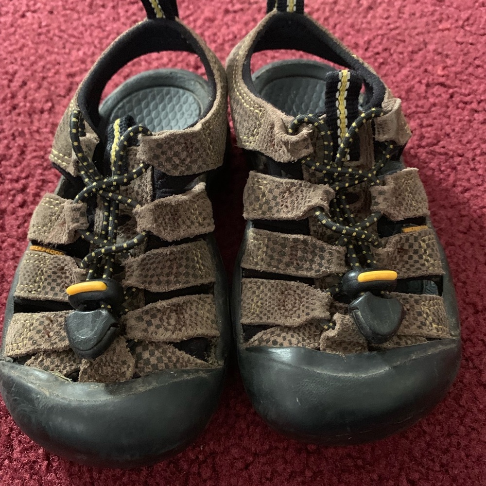Size 11 Keen Toddler Boy leather sandals